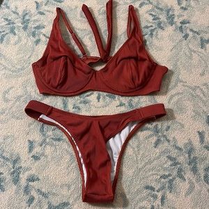 Maroon ribbed bikini